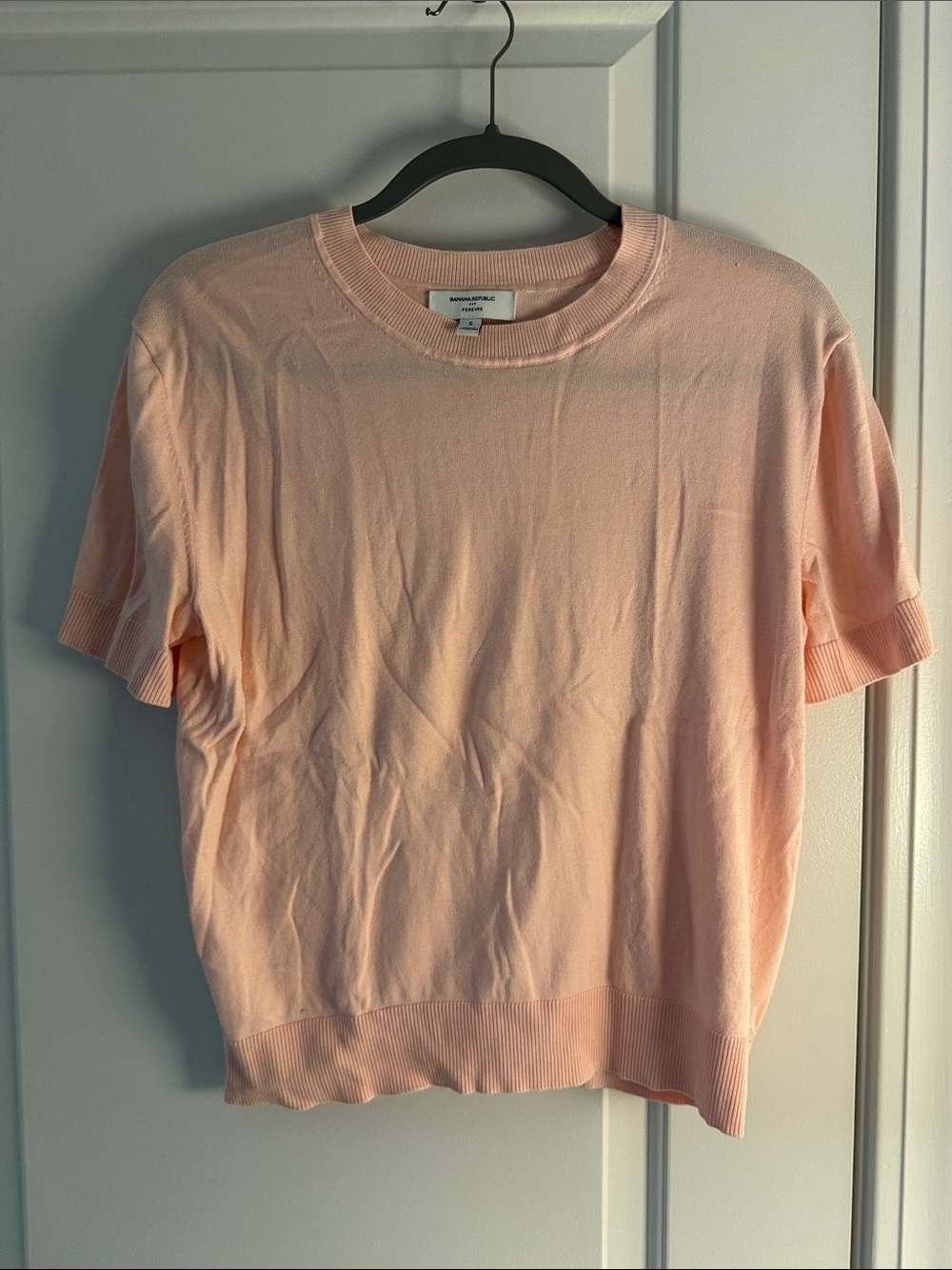 Banana Republic Light Peach Short-Sleeve Crewneck Knit Top
